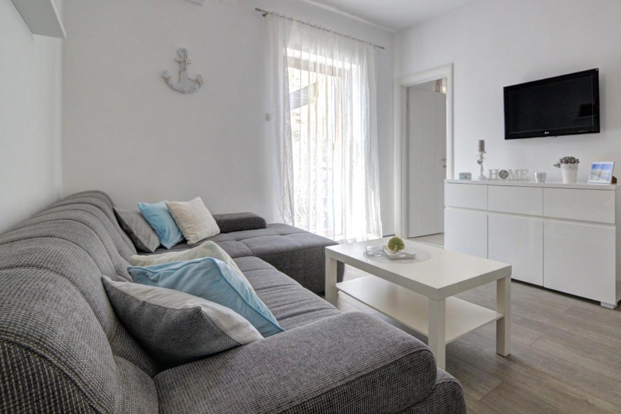 Apartman Luka سفيتي يوراي المظهر الخارجي الصورة