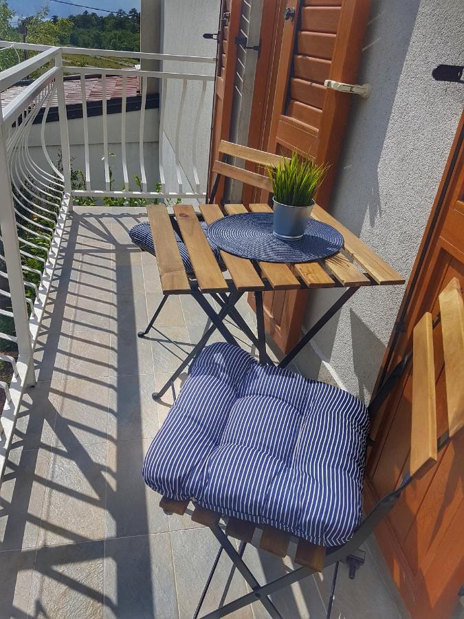 Apartman Luka سفيتي يوراي المظهر الخارجي الصورة